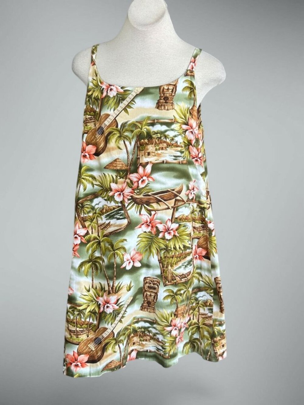 Bishop Street Hawaiian Floral Tiki Gods Ukulele Shift Dress
